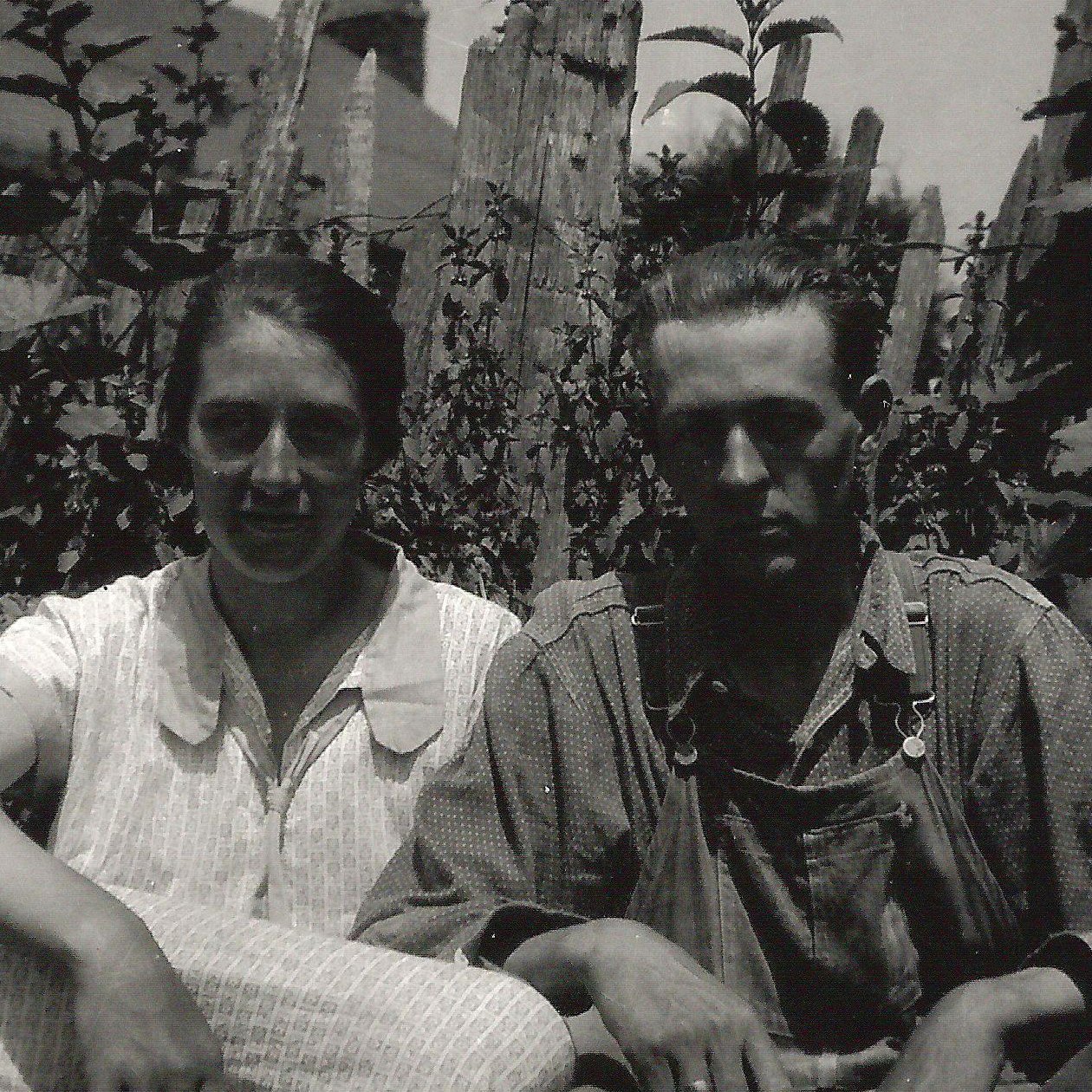 Lindsey-Atchison Family Album